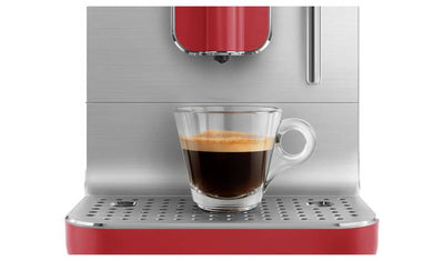Smeg BCC02RDMUK Bean to Cup Coffee Machine