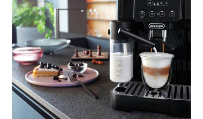 De'Longhi Magnifica Start Bean to Cup Coffee Machine - Black