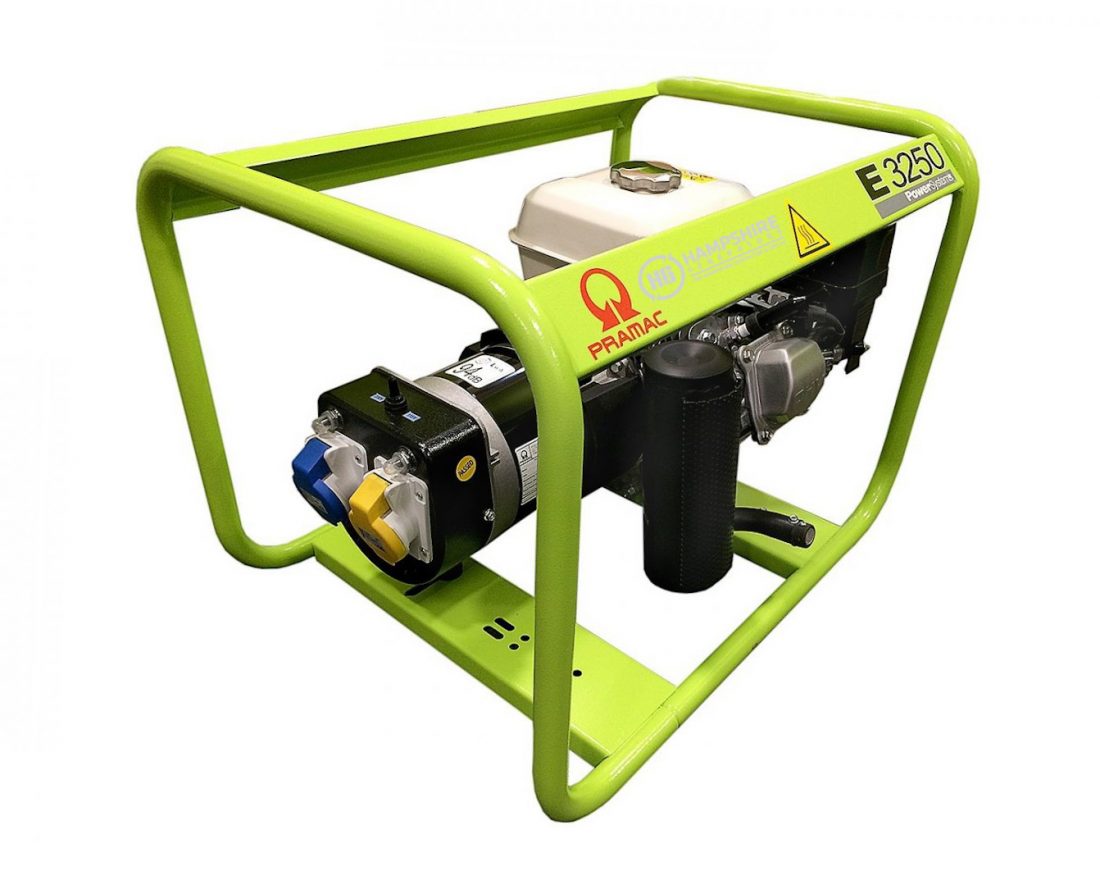Pramac E3250 2.6kw 230V / 110V Petrol Generator